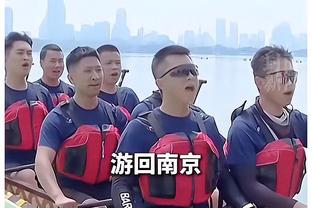 德媒：桑乔回归多特的新鲜感正在消失，他总是在场上散步